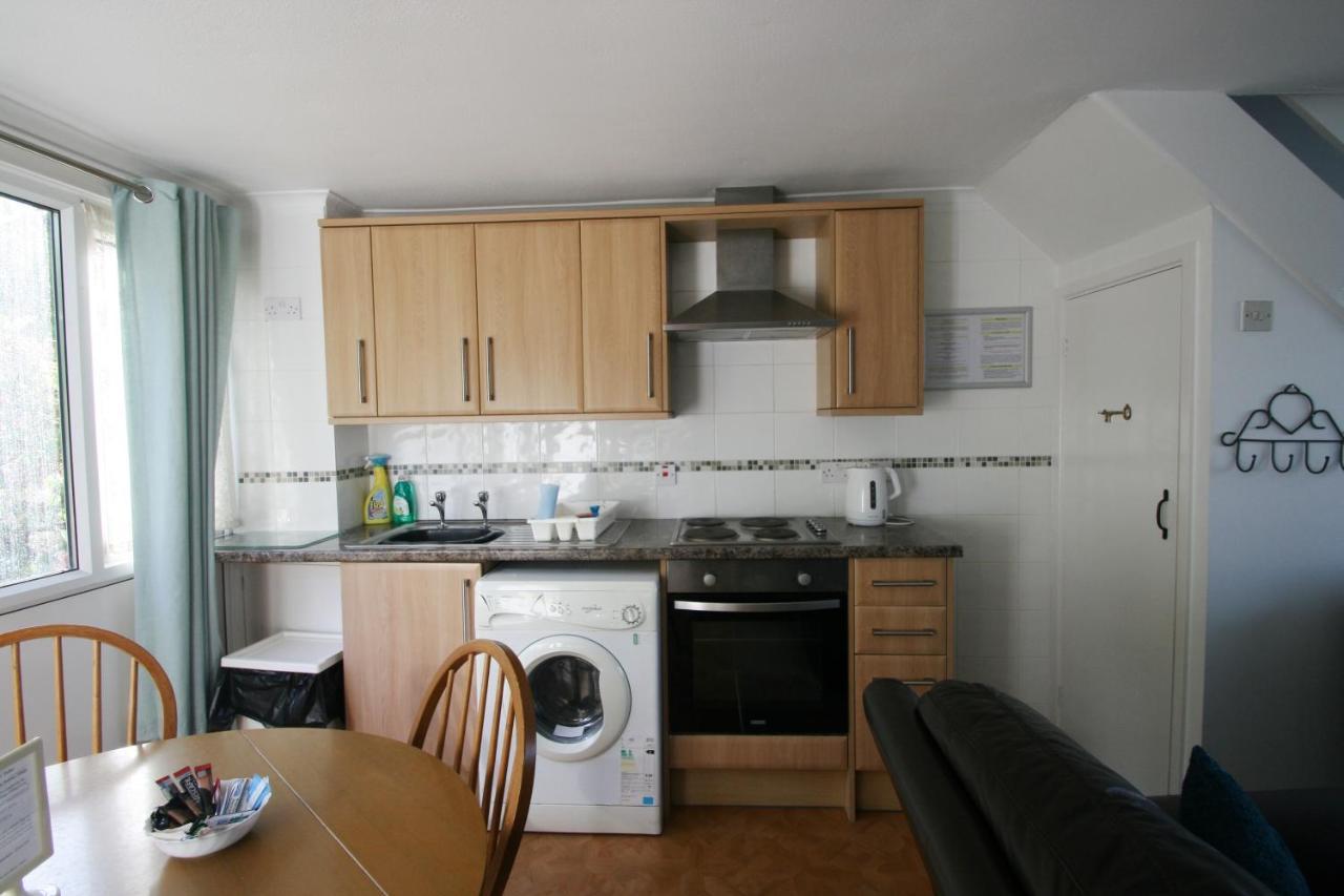 Freshwater Bay Holiday Cottages بيمبروك المظهر الخارجي الصورة