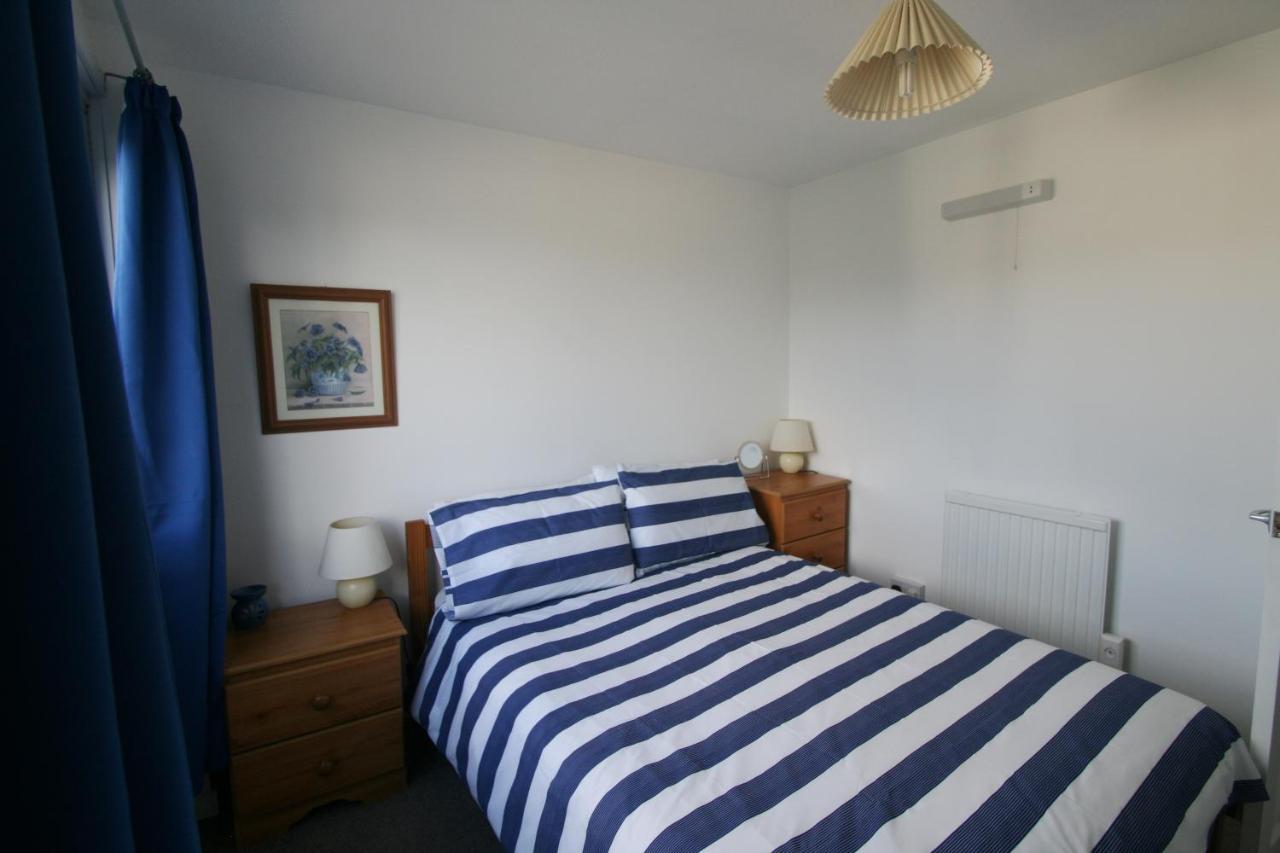 Freshwater Bay Holiday Cottages بيمبروك المظهر الخارجي الصورة