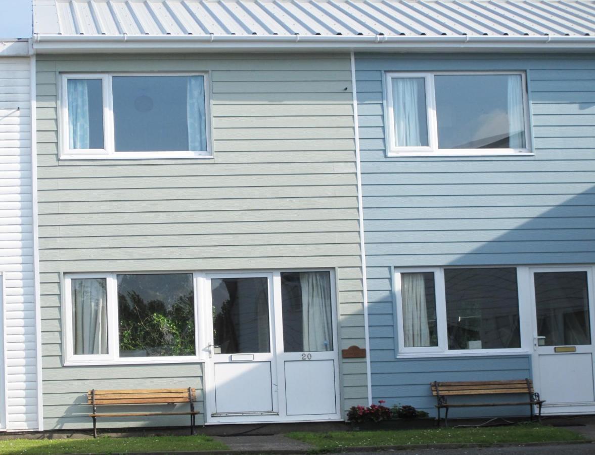 Freshwater Bay Holiday Cottages بيمبروك الغرفة الصورة
