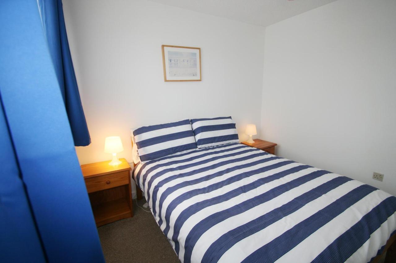 Freshwater Bay Holiday Cottages بيمبروك المظهر الخارجي الصورة
