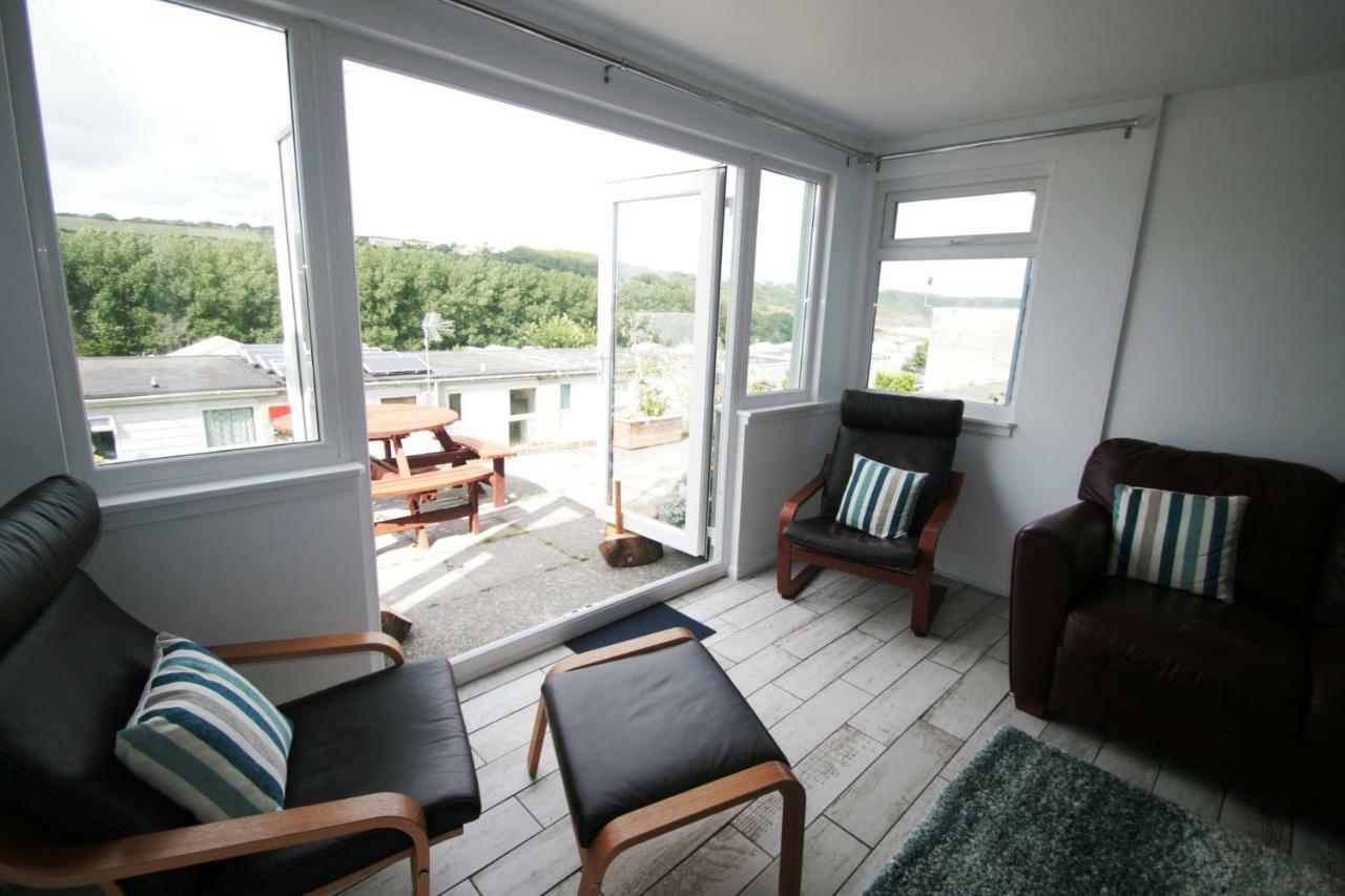 Freshwater Bay Holiday Cottages بيمبروك المظهر الخارجي الصورة